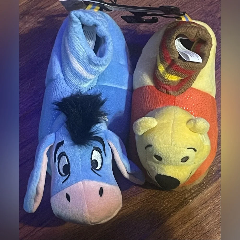 NWT Disney Winnie the Pooh & Eeyore Toddler Slippers Size 9/10 Plush Cozy Cute‎